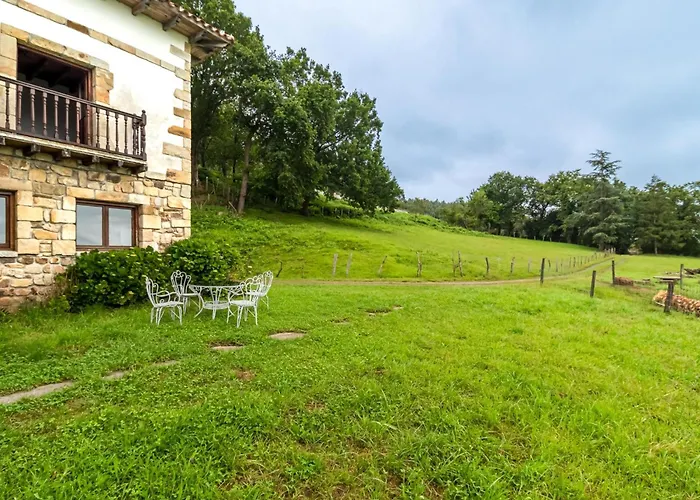 Casa Con Gran Capacidad Y Preciosas Vistas